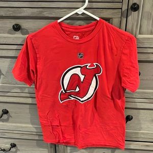New Jersey Devils Hughes 86 youth large T-shirt